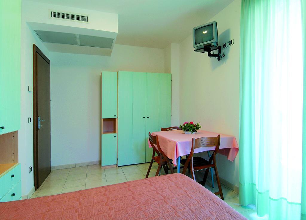 Tortoreto Hotel Residence Margherita מראה חיצוני תמונה