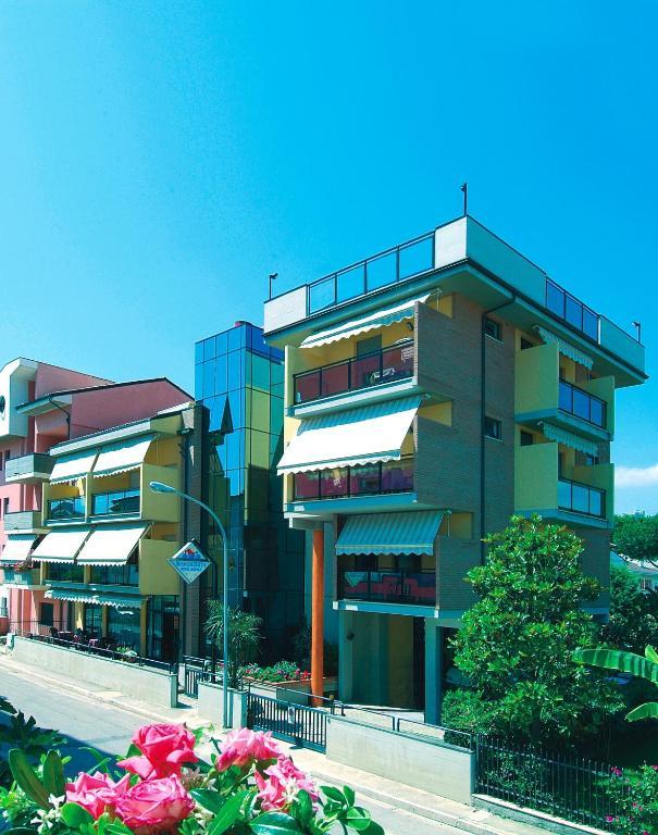 Tortoreto Hotel Residence Margherita מראה חיצוני תמונה